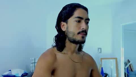 Hey im David that loves to explore and speak their fantasies. Very open talktative and nice. Feel free to chat with me online show from November 2025 10:26:01 AM