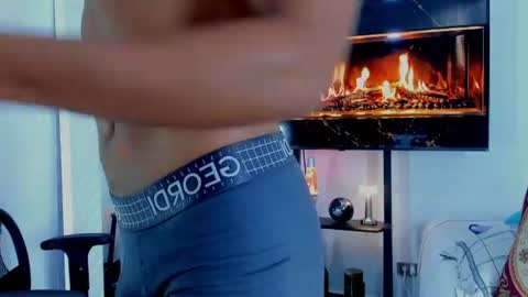 Hey im David that loves to explore and speak their fantasies. Very open talktative and nice. Feel free to chat with me online show from July 2026 09:45:02 AM