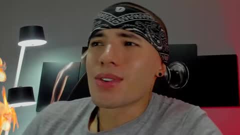 David Jons online show from January 2025 01:24:01 AM