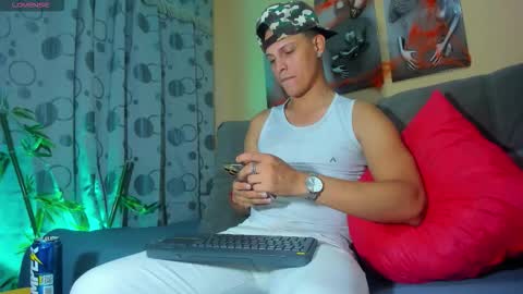 David Neill online show from November 2025 02:02:02 AM