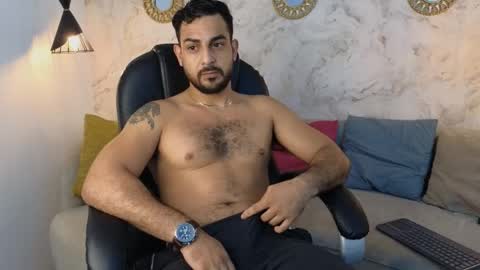 Snapshot of david_oliveira chatting on February 2025 12:38:02 PM JF oliveira online show from February 2025 12:38:02 PM