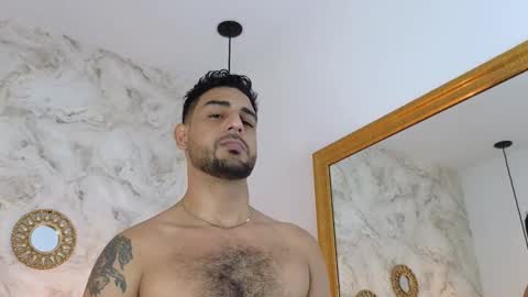 Snapshot of david_oliveira chatting on February 2025 02:00:02 PM JF oliveira online show from February 2025 02:00:02 PM