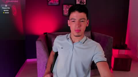 david_osoriox online show from April 2026 08:14:02 PM