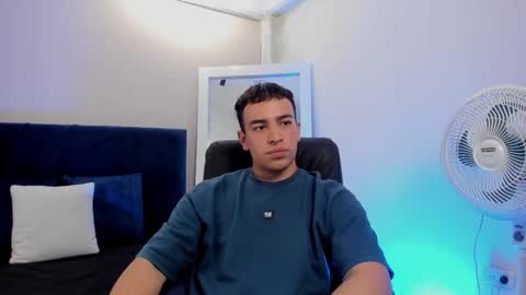 Snapshot of david_rtr chatting on November 2025 07:35:01 PM david_rtr online show from November 2025 07:35:01 PM