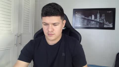 Snapshot of david_smit_ chatting on December 2024 06:28:01 PM david smit online show from December 2024 06:28:01 PM