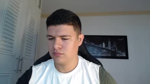 Snapshot of david_smit_ chatting on January 2025 01:07:01 PM david smit online show from January 2025 01:07:01 PM