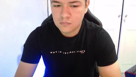 Snapshot of david_smit_ chatting on September 2025 06:31:02 PM david smit online show from September 2025 06:31:02 PM