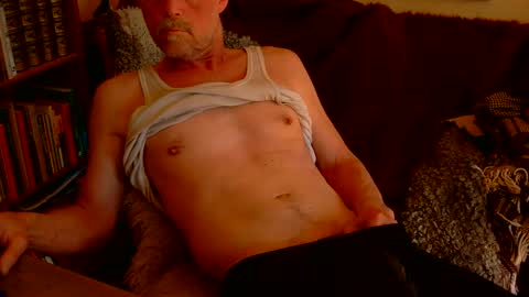 Snapshot of davidbo_no1 chatting on April 2026 10:18:02 AM David online show from April 2026 10:18:02 AM