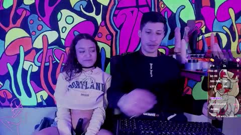 Oni 444 online show from September 2025 04:17:01 AM