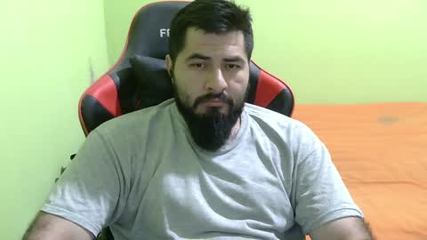 Snapshot of daviddelz chatting on February 2025 06:46:02 AM David online show from February 2025 06:46:02 AM