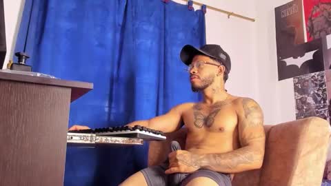 Davide online show from January 2026 12:19:01 PM