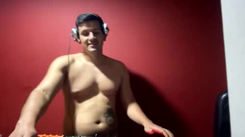 davidhot111 online show from October 2025 12:00:01 AM