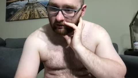 Snapshot of davidker12332147 chatting on May 2026 02:40:01 AM David online show from May 2026 02:40:01 AM