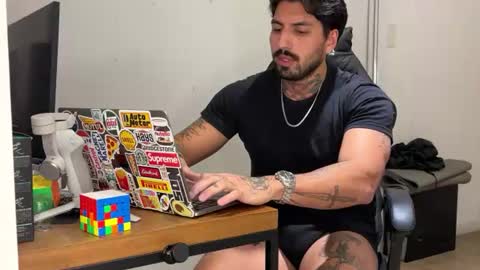 Snapshot of davidov00 chatting on July 2026 08:59:01 PM davidov00 online show from July 2026 08:59:01 PM