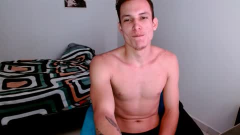 davidsalazar33 online show from October 2025 12:17:02 AM