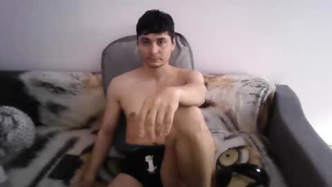 Snapshot of davidxstorm chatting on May 2026 06:18:02 AM David online show from May 2026 06:18:02 AM