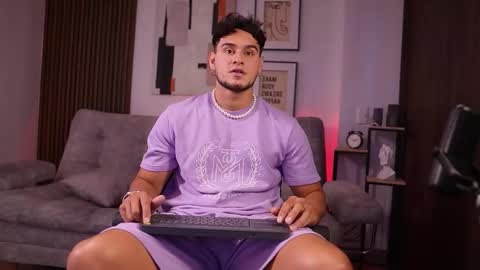 Davies brown    schedule 12pm to 5pm col time online show from November 2025 09:04:01 PM