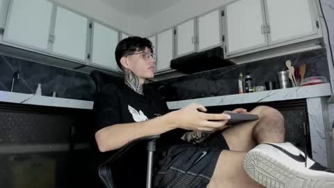 daviid_huge online show from February 2026 11:50:02 PM