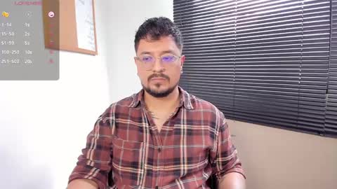 Snapshot of daviidevans chatting on December 2024 04:32:02 PM David Evans online show from December 2024 04:32:02 PM