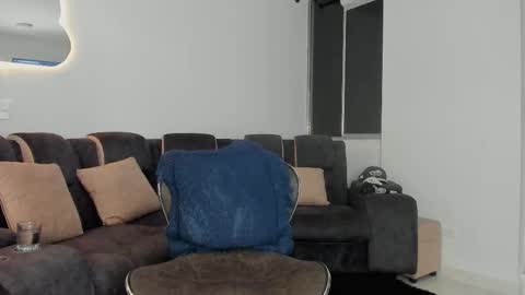 Snapshot of davis_alx chatting on February 2025 12:59:01 AM davis  instagram davis alx1 online show from February 2025 12:59:01 AM