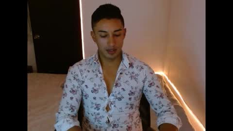 Snapshot of davixx258 chatting on February 2025 10:36:02 PM DS online show from February 2025 10:36:02 PM