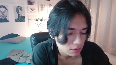 davoxer online show from September 2025 04:56:01 AM