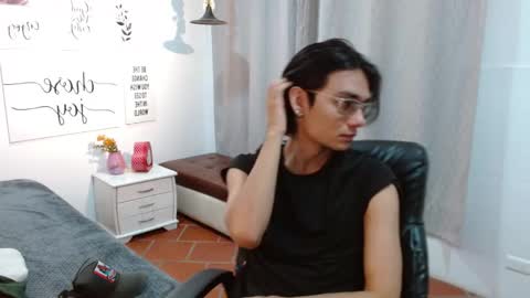 davoxer online show from September 2025 03:10:02 AM