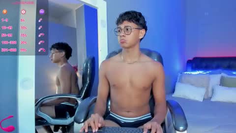 dawn_16 online show from November 2025 10:10:02 PM