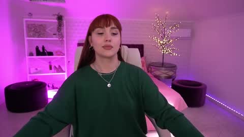 Snapshot of dawngwin chatting on May 2026 12:23:01 PM DawnGwin Sasha online show from May 2026 12:23:01 PM
