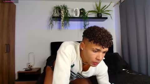 DAX online show from November 2025 06:12:01 PM