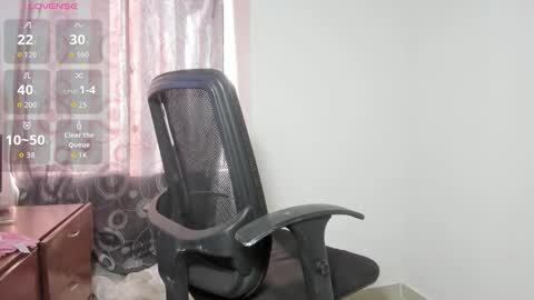 Snapshot of dayan_foxx chatting on February 2026 09:44:01 PM Dayan foxx online show from February 2026 09:44:01 PM