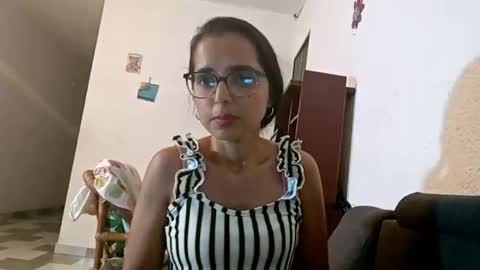 dayana_cruz online show from November 2025 03:04:01 AM