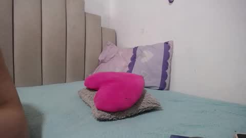 instagram  catherin dayana reina online show from March 2026 03:57:02 PM