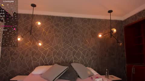 Snapshot of dayra_angels chatting on December 2025 07:53:01 PM DAYRA ANGELS online show from December 2025 07:53:01 PM