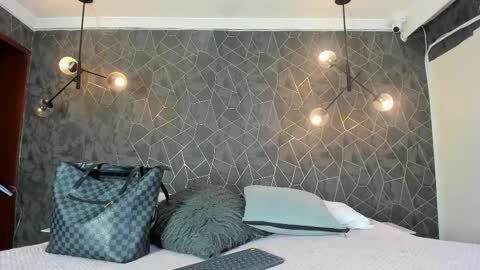 Snapshot of dayra_angels chatting on December 2025 07:10:01 PM DAYRA ANGELS online show from December 2025 07:10:01 PM