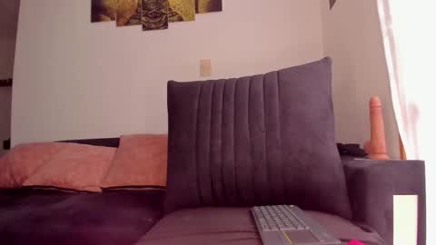 Snapshot of dayra_angels chatting on January 2026 08:03:01 PM DAYRA ANGELS online show from January 2026 08:03:01 PM