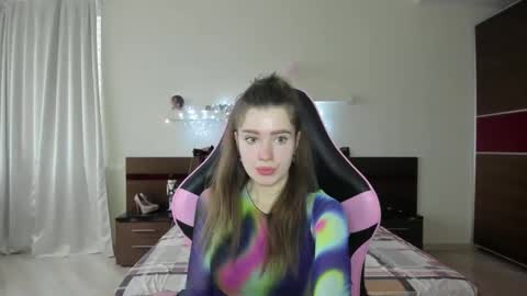 dazdrasmigdasue online show from January 2025 01:57:02 PM