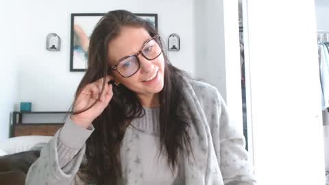 Dazey online show from January 2025 06:12:02 PM