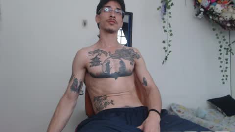Snapshot of dazzayyy chatting on May 2026 08:46:01 PM dazzayy online show from May 2026 08:46:01 PM