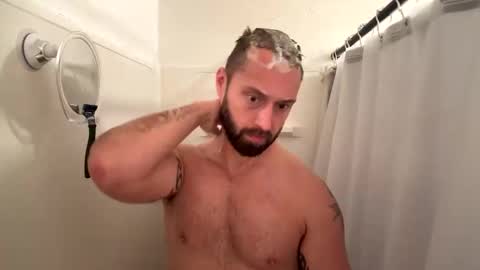 Snapshot of dblum75 chatting on February 2025 05:33:01 PM dblum75 online show from February 2025 05:33:01 PM