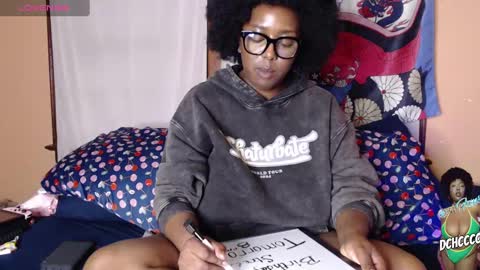 Snapshot of dchcco chatting on December 2024 03:47:02 AM Duchess Coco - Coco Puffs online show from December 2024 03:47:02 AM