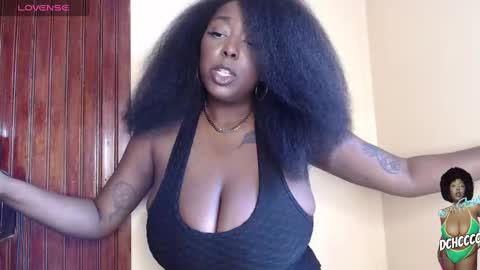 Snapshot of dchcco chatting on January 2025 06:51:01 PM Duchess Coco - Coco Puffs online show from January 2025 06:51:01 PM