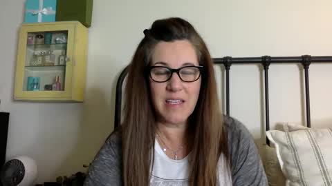 DDMolly online show from January 2025 04:04:01 AM