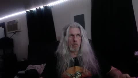 deaconoddeye online show from December 2025 11:06:01 AM