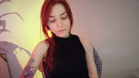 Snapshot of dead_girll chatting on April 2026 11:20:02 PM freak online show from April 2026 11:20:02 PM