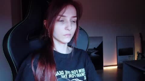 Snapshot of dead_girll chatting on May 2026 10:59:02 PM freak online show from May 2026 10:59:02 PM