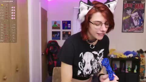 Snapshot of deadratsoup chatting on September 2025 03:56:02 PM Rat online show from September 2025 03:56:02 PM