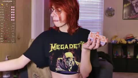 Snapshot of deadratsoup chatting on November 2025 03:51:01 PM Rat online show from November 2025 03:51:01 PM