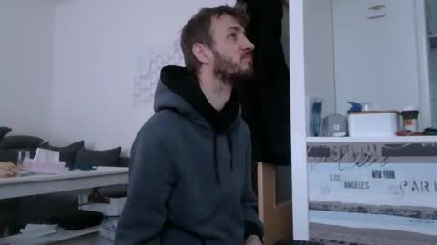 robert online show from March 2026 04:43:01 PM