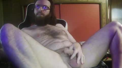 Snapshot of deandickshire chatting on November 2025 06:30:02 PM Dean Dickshire online show from November 2025 06:30:02 PM